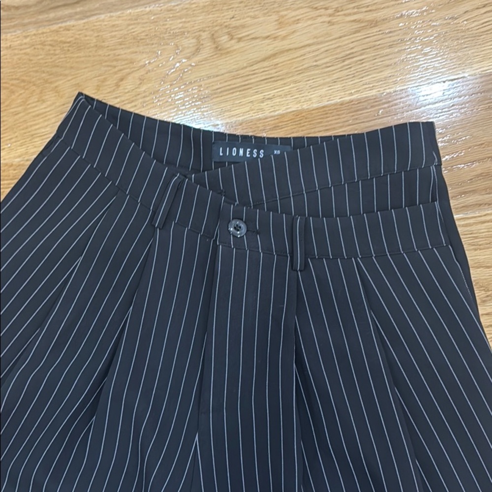 Striped pants - Picture 2 of 2